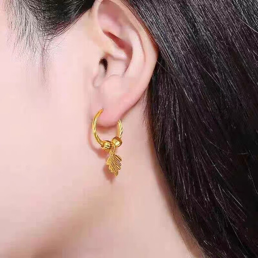 Pupan Lao Phoenix Gold Store Hong Kong Duty Free 9999 Gold Earrings Gold Leaf Earrings Versatile Slimming Earrings Gift Box + Certificate Lao Fengxiang's Same Style