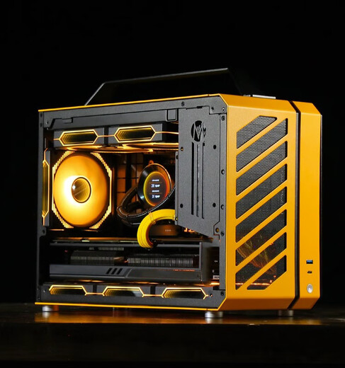 Gigabyte Mechanical Master C+MAX high-end mini water-cooled game console DIY assembly computer design portable small steel cannon desktop machine complete set of configurations optional eight U7 265KF/32G/2T/RTX5080