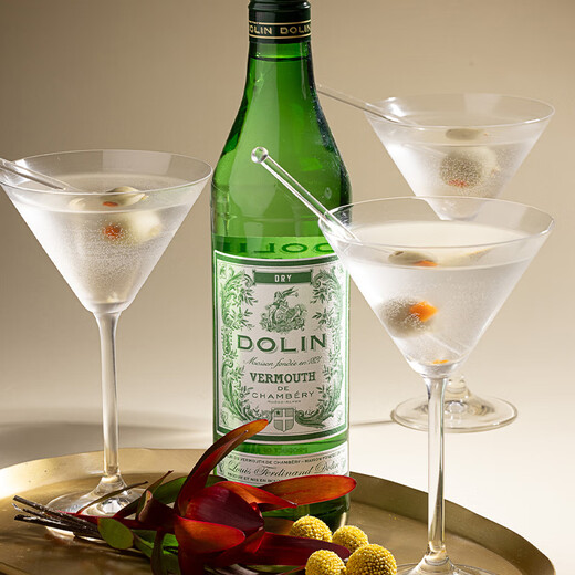 
Dulin Dry Red Taste Messi DOLINVERMOUTH Wine French Imported Foreign Liquor Prepared Wine Dulin Weidu Wine Dry Messi 750ml