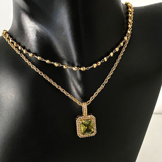 Old Phoenix Peridot Pendant European and American Fashionable Sparkling Faceted Zircon Olive Green Necklace