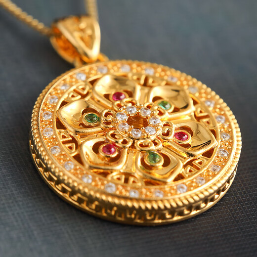 Pop French light luxury niche design 18K gold eight-pointed star six-character mantra pendant for women gift white Hetian jade or mother-of-pearl eight-pointed star pendant