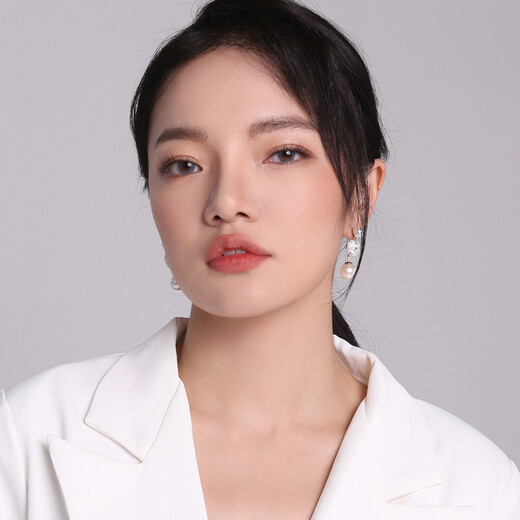 Qlady Love Tassel Earrings Feminine High-end Silver Needle Earrings 2025 New Light Luxury Earrings Birthday Gift