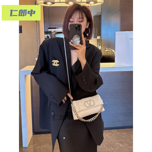 贺杨喻感洋气百搭ins斜挎包包女2023新款潮时尚链条单肩手拿小方包 黑色