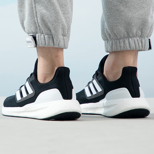 阿迪达斯春夏季男款女款跑步鞋PUREBOOST 23 WIDE时尚潮流舒适透气运动鞋 IF4839/黑/白 44.5