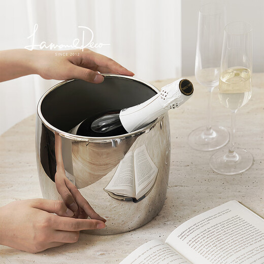 Lamomedeco Nordic stainless steel ice bucket champagne bucket red wine iced beer thickened ice bucket household wine set model room decoration island Ailan ice bucket