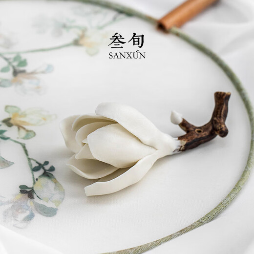 Sanxun (sanxun) creative magnolia flower incense holder ceramic decoration pure hand-made tea set tea table home high-end small ornaments Magnolia flower_small incense holder