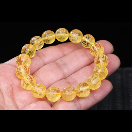 Natural amber beeswax, high purification water, chicken oil, gold amber, six-character mantra, Buddha bead bracelet, peace protection bracelet, diameter 11+mm, direct supply from the manufacturer