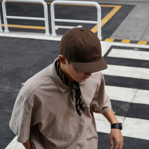 Wine style senior short brim hat for men versatile solid color short brim hat for men Korean style trendy brand big head circumference Japanese style peaked hat for women soft top black adjustable