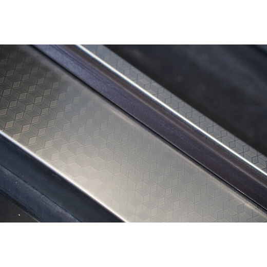 鑫凯曼T型铝包边凯韵960*2050防盗门安全门防弹门