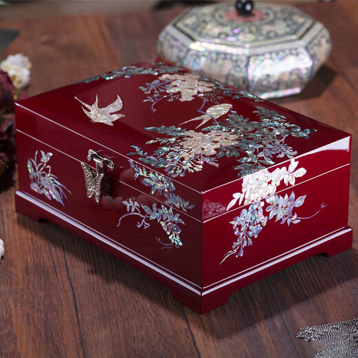Shuntong Lifang Mother-of-pearl Lacquer Jewelry Jewelry Storage Box Wooden Retro Jewelry Box Princess Birthday Valentine's Day Gift Burgundy Swallow 22*15*9 Points 5cm