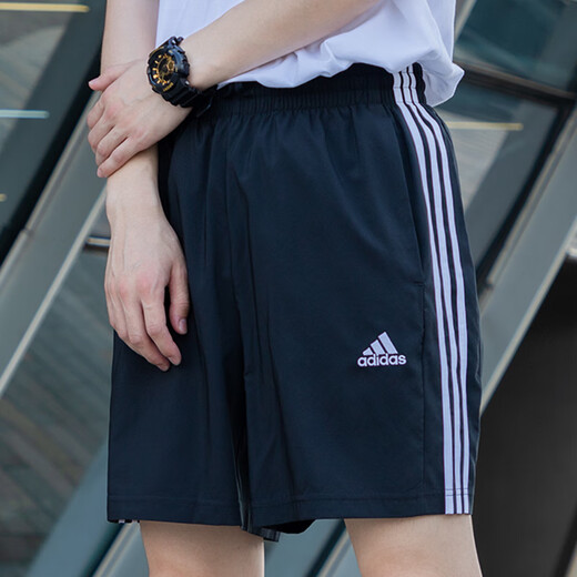 阿迪达斯（adidas） 男子运动套装 夏新款时尚短袖透气舒适t恤衫休闲短裤时尚两件套 经典黑/IC9282+IC1484 L/180