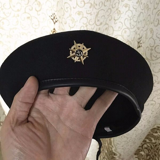 Teqima hat Korean version beret size male and female painter hat stage badge fashion hat black hat + metal horse M 57-59cm