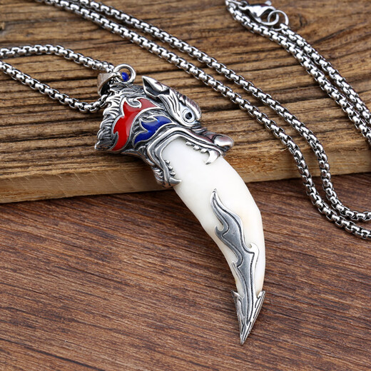 FANISHA Men's Necklace Wolf Tooth Pendant Zodiac Year Domineering Transport Jewelry Birthday Gift New Year Niche Wolf Tooth Necklace