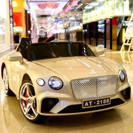 Aitong (AITONG) children's electric car four-wheeled car can be seated for people, men and women, children, baby toy car, four-wheel drive, remote control, white - dual electric dual drive - remote control