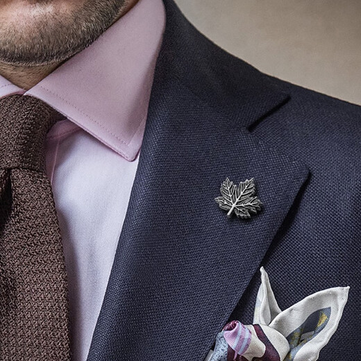 KFLK retro leaf brooch high-end lapel pin button collar corner buckle men's suit suit clothing accessories maple leaf badge silver black retro leaf K125 1 piece