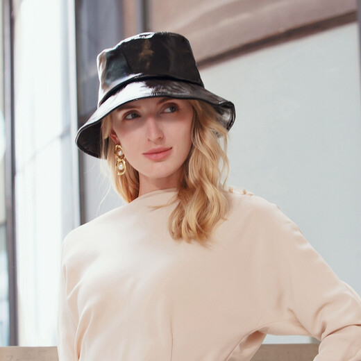EE new winter style British fashion face-showing top hat casual and versatile winter hat for women black M (56-58cm)