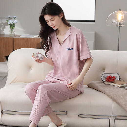 
Year of the Snake Year of the Year of the Pajamas Women's Pure Cotton Summer Short Sleeve Trousers Red Loose Outdoor Outdoor Cotton Set YSH-679 2XL Code 140-160Jin [Jin equals 0.5 kg] Reservation shrinkage