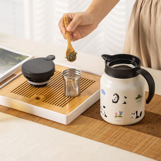 Moderne Hausfrau Mototo Panda Thermosmos mit Tee -Partition Haushalt große Kapazität Heißkapital Cartoon Thermoses gedünstetes Teekannengeschenk Panda Riverside Tee Partition Thermos