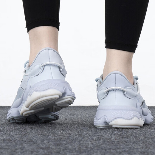 
Adidas Clover Running Shoes Women's Shoes Spring New OZWEEGO Sports Shoes Anti-slip Wear-resistant Light Casual Shoes GY9926 (220mm) 36