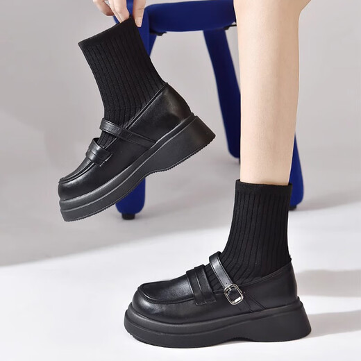 Guiqi Socks Martin-Stiefel für Frauen im Herbst und Winter, dick-solide Hochhausstiefel für Frauen im britischen Stil gestrickt dünne Stiefel, um mit kleinen Lederschuhen schwarze Matte-37 größer auszusehen