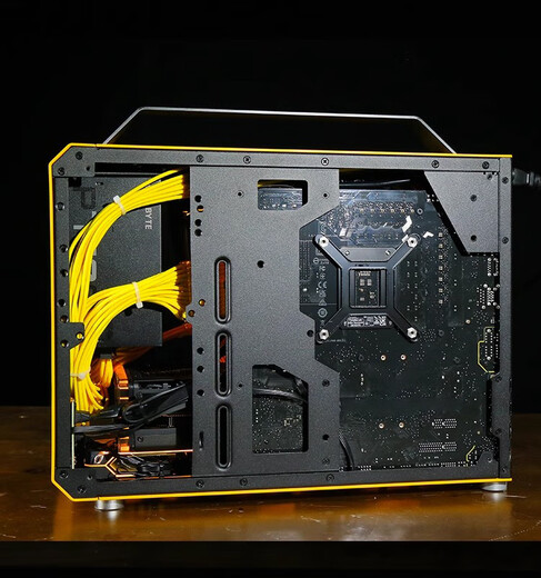 Gigabyte Mechanical Master C+MAX high-end mini water-cooled game console DIY assembly computer design portable small steel cannon desktop machine complete set of configurations optional eight U7 265KF/32G/2T/RTX5080