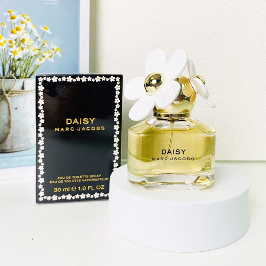 Moje MARC JACOBS Daisy Women's Eau dessert Fresh Natural Holiday Birthday Gift for Girlfriend Dream Little Daisy Eau dessert 50ml Gift Box Pack