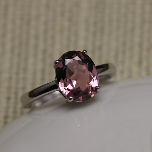 Fat Donglai's same Alexander color-changing gemstone simple oval stone ring for women silver white gold (main stone 8X10mm)