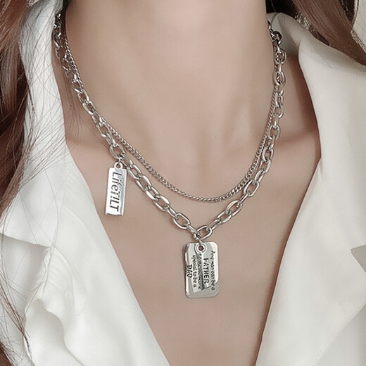 Cai Leiya thick chain stacked double-layered titanium steel necklace for men and women with the same fashion brand personality simple ins hip-hop cold style clavicle chain men's brand pendant versatile fashion student pendant jewelry silver