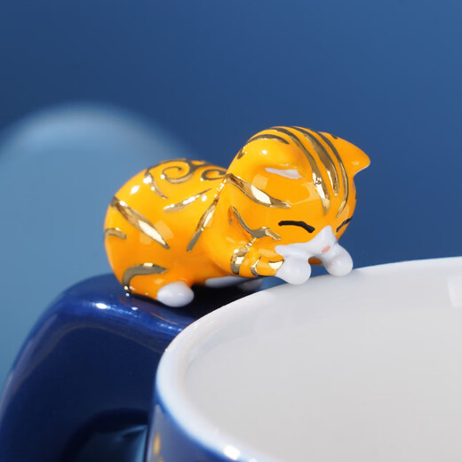 Palace Museum Culture Palace Cat Playing with Fish Mug Ceramic Cup Water Cup Coffee Cup Souvenir Palace Museum Cultural and Creative Gifts Gift Box 400ml