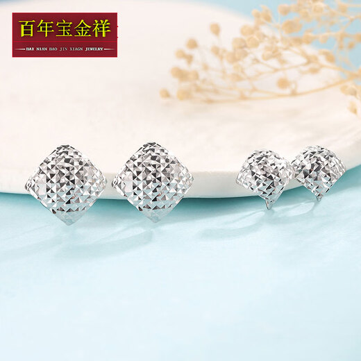 Centenary Baojinxiang platinum pt950 ear hooks for women genuine car flower square platinum earrings plain platinum earrings super flash fashion earrings large width about 14.5mm weight about 1.9-2.1 grams