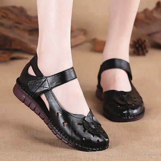 
Mac Jabags real soft leather mother shoes bag toe sandals for women in summer flat sole comfortable soft sole non-slip elderly beef tendon sole middle-aged and elderly women 9905 blue 35