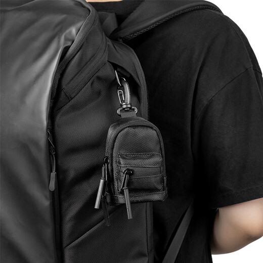 Craftsmanship chooses mini halter neck coin wallet card bag headphone bag hip hop personality small shoulder bag key crossbody bag men trendy small bag black