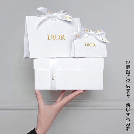 Dior Dior очаровательная помада помады 740 Кленовые листья Грязный оранжевый апельсин 3.2 г (замена) Макияж и развитие цвета Косметика Женщины