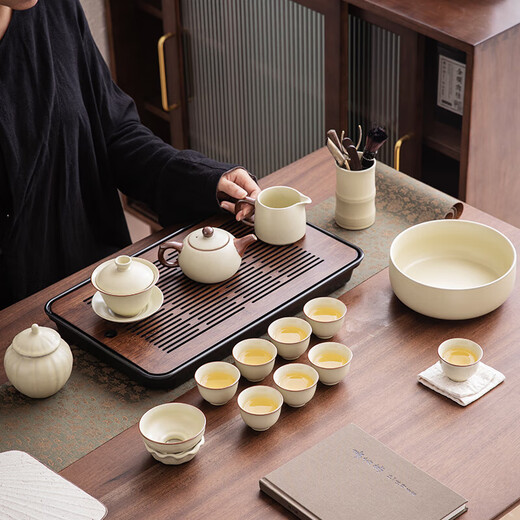 Lingyi tea set complete tea set set beige Ru kiln teapot tea cup gift box beige Ru kiln 16-head gift box set