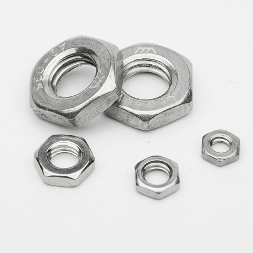 Jingong 304 Tuerca hexagonal de acero inoxidable Tuerca de acero inoxidable de acero delgada tornillo de tornillo fino hexágono plano Tuerca de diente fina M3 Dientes gruesos GB6172 [20 piezas]