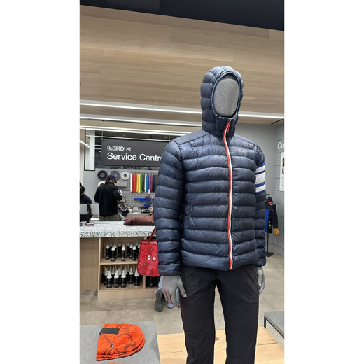 Arc'teryx canada acheter arcteryx arcteryx cèum chaud de vêtements chauds pour hommes et femmes, femmes sans chapeaux 24 nouveaux x7170 poitrine logo noir xs