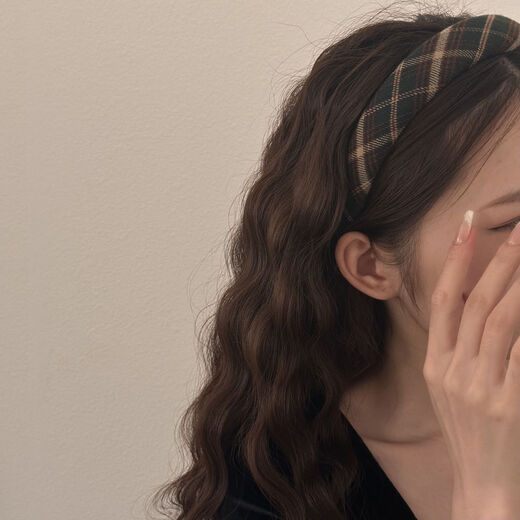 Meng Junchen retro American college style autumn and winter atmosphere plaid headband wide-brimmed sponge high skull plaid headband pressed black coffee plaid