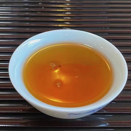 Yiya 2006 Nanqiao Tea Factory 250g Nannuo Silver Cake