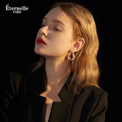 Eternelle French eternal Austrian crystal earrings French retro fashionable personality earrings for women with floral old money style