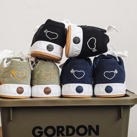 SUPNBA21 Shark Bread Chaussures 2025 Nouvelle marque de mode Chaussures de planche épaisses Sports décontractés Skateboard TRENDY SHOING BRESSIONNES SHOIS CASSOIRES SUPPLACES X9903 MI ORANGE 39