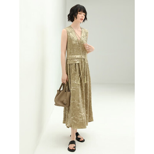 COCOBELLA high luxury texture pleated texture vest skirt tassel glossy golden style dress FR160 dress FR160 M