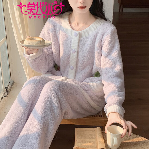 Pajamas de velours de corail modal pour les femmes en automne et hiver plus cardigan épaissis en velours ensemble de flanelle douce et mignonne pour l'usure en plein air 3881 à quatre feuilles L