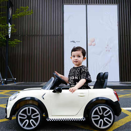 热豹儿童电动车四轮宝宝汽车可驾驶可坐人可遥控车小孩玩具车周岁礼物 升级款+四驱米+软轮+皮座+大电瓶