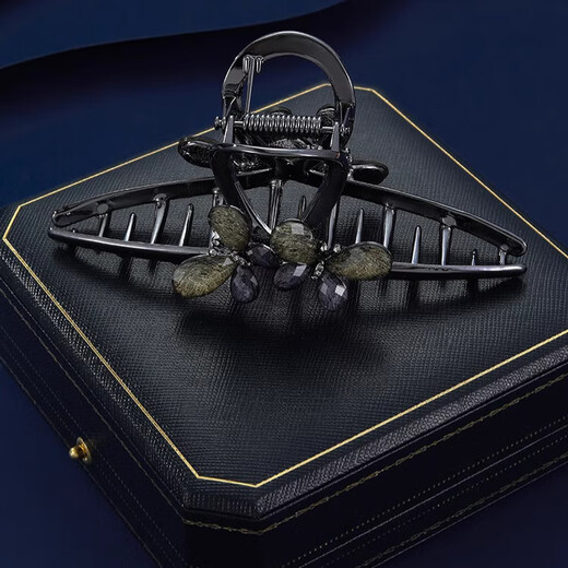 KAMALUN Star Brooch High-end Women's Exquisite Corsage 2023 New Luxury Suit Pin Holiday Gift Rose Gold