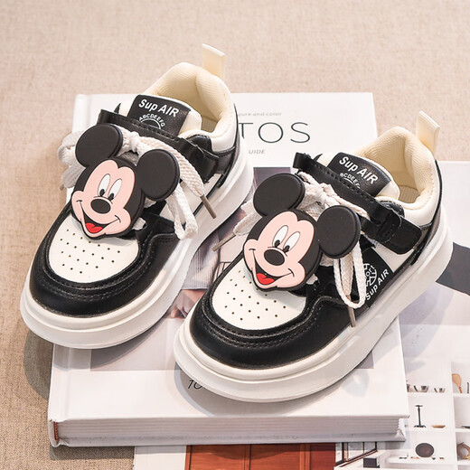 Lingli Girls 'Chaussures printemps 2025 Nouvelles chaussures de planche à la mode pour les enfants Girls à la mode