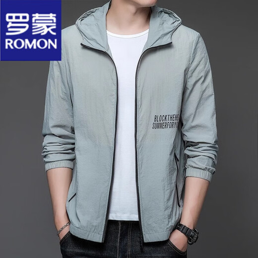 Romon Men's Suncreen Vêtements d'été Nouvelle veste légère de glace glacée Silk respirant en couleur solide