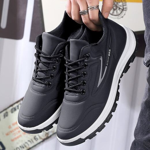 Hongxinger sports shoes men's leather sports versatile casual running shoes trend all black kitchen waterproof 916PU black gray 40