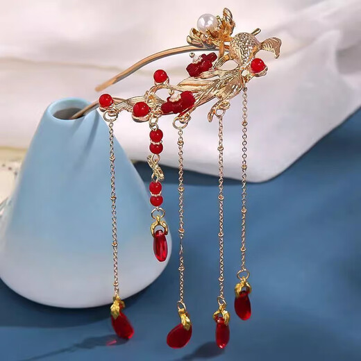 QBILY hairpins for women, a pair of hairpins, new Chinese style horse face skirt, hairpins, tassels, bridal accessories, Hanfu step shakes, a pair of red goldfish hairpins