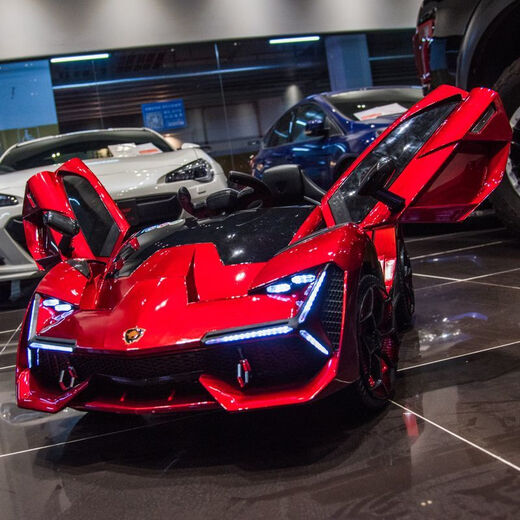 Yun Ting can sit in a car for adults 0-12 years old, a car for children, an electric car for babies, a four-wheel battery car for 1-6 years old, a remote control car/double scissor door/Chaowei battery, membrane type without electricity - not rideable