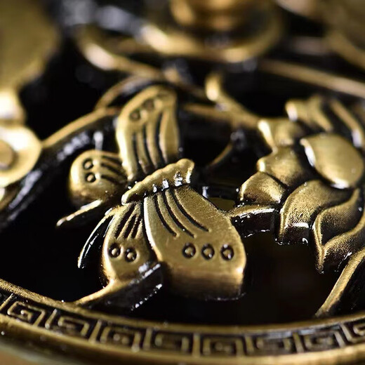 Alloy three-legged lotus incense burner household disc incense burner indoor incense burner live broadcast incense burner incense seal burner ornaments incense burner + three boxes of red sandalwood No Specifications